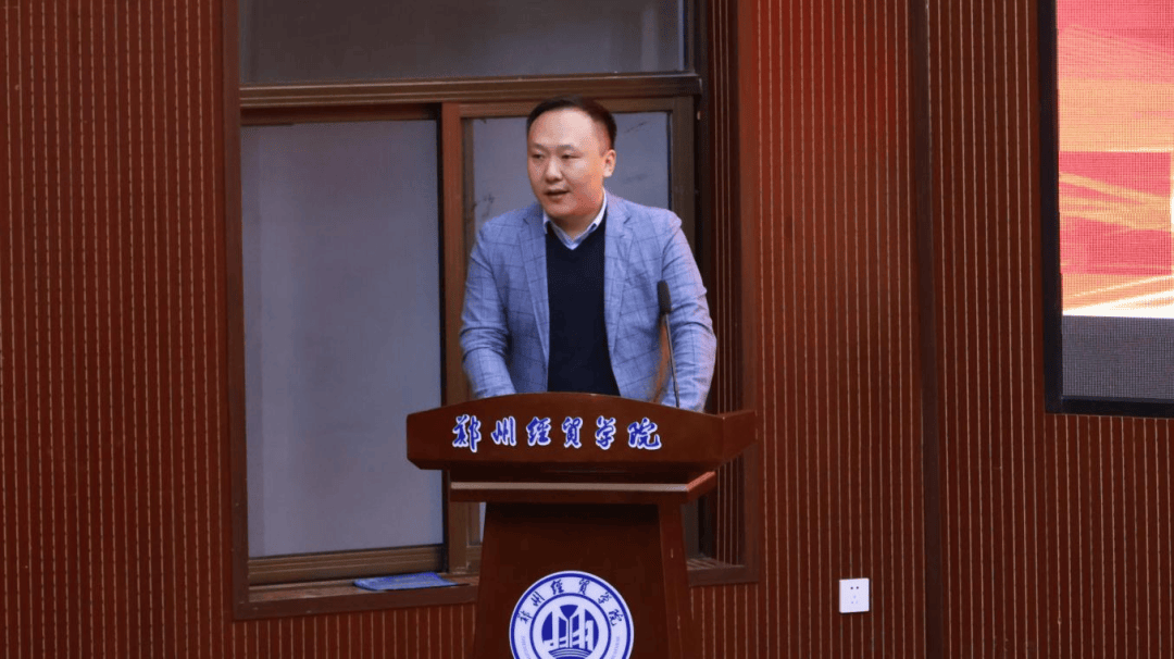 教育領(lǐng)域一周要聞回顧 政策動態(tài)、創(chuàng)新實踐與未來展望